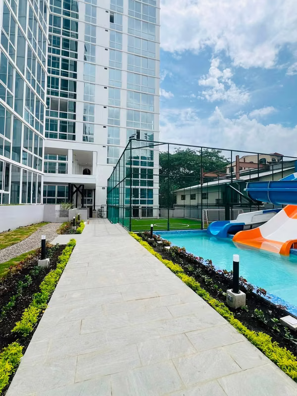 SE ALQUILA CONDOMINIO NUEVO EN PANORAMA II