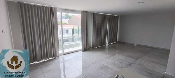 LARGE RENTAL APARTMENT IN CLOSED CIRCUIT OF THE COLONY LOMAS OF THE SOUTH PEBBLE