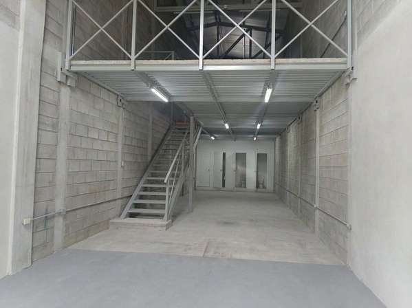 BODEGA NUEVA-124;-124; Sector Bo Barandallas SPS-124;-124;-156 m2
