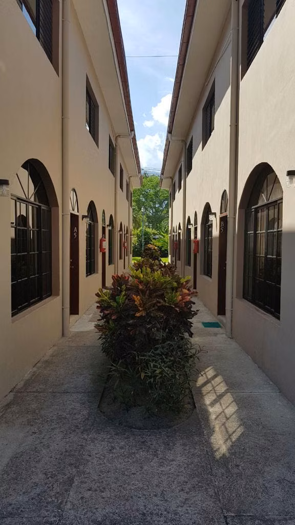 TOWHOUSE EN RENTA