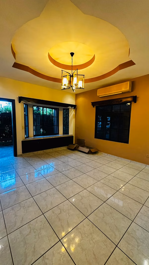Se Renta Casa en Residencial Maya 2 