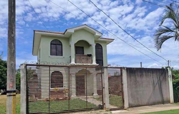  ¡CASA DE 2 NIVELES EN VENTA – RESIDENCIAL JARDINES DE LA PERLA, EL PROGRESO, YORO! 