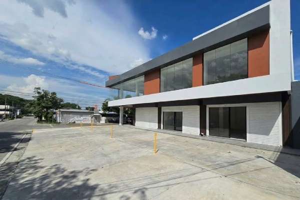 ¡SE ALQUILAN LOCALES COMERCIALES EN LOS ANDES!