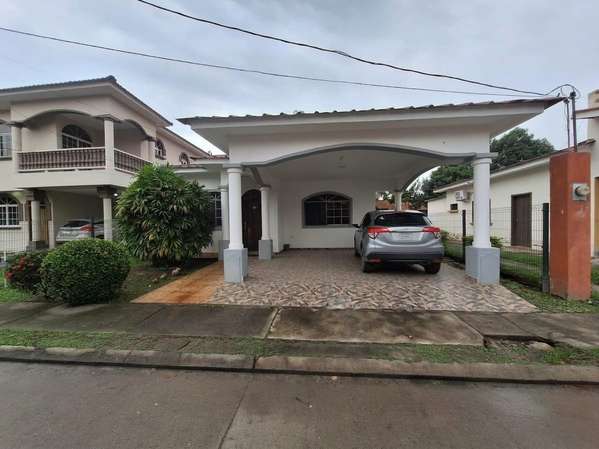 Casa en venta Residencial villas paraíso