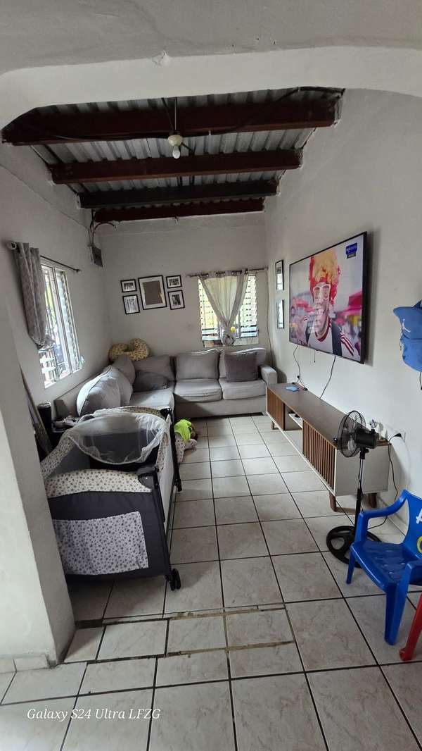 Se Vende Casa Col. Vegas del Country