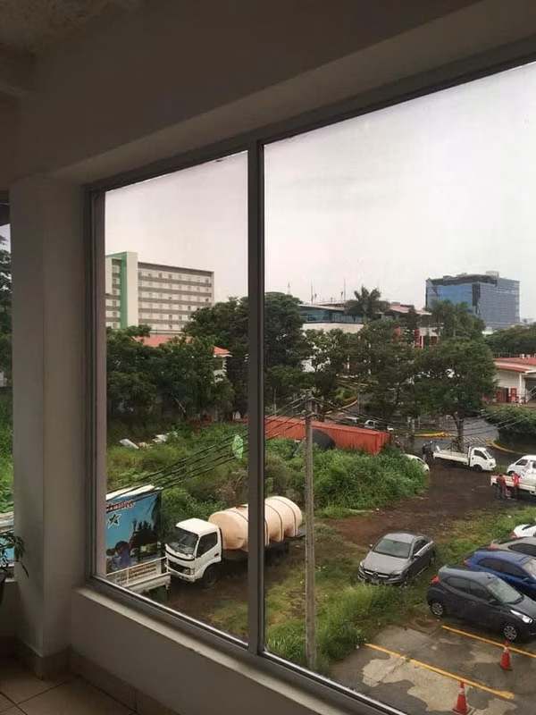 En venta edificio pista Jean Paul Genie,Managua-Nicaragua