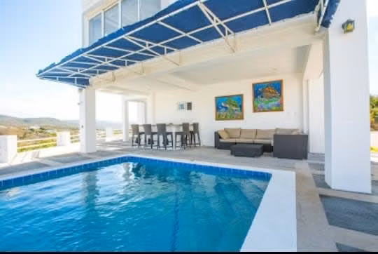 NG- En Renta Hermosa Casa Playa en SJS