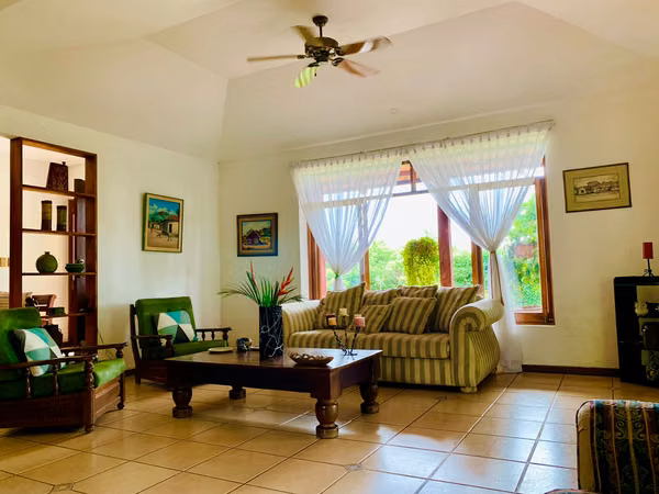 RENTA Casa amueblada en Santo Domingo / NG