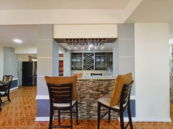 Finca Agrícola de 11 manzanas/casa totalmente remodelada en Cofradia
