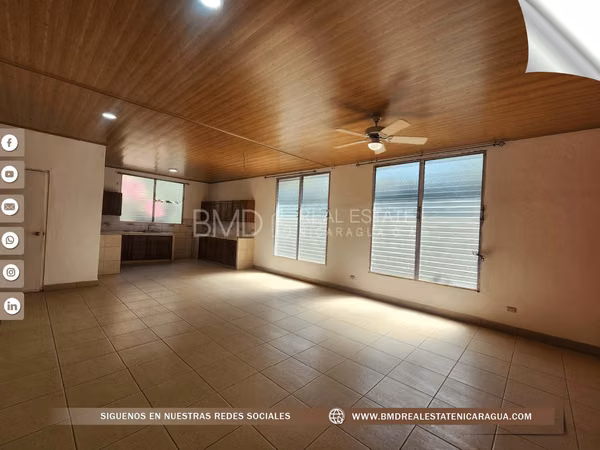 SE VENDE ALTOS DE TICOMO C. SUR DOS CASAS EN UN MISMO TERRENO CON PANELES SOLARES 0309