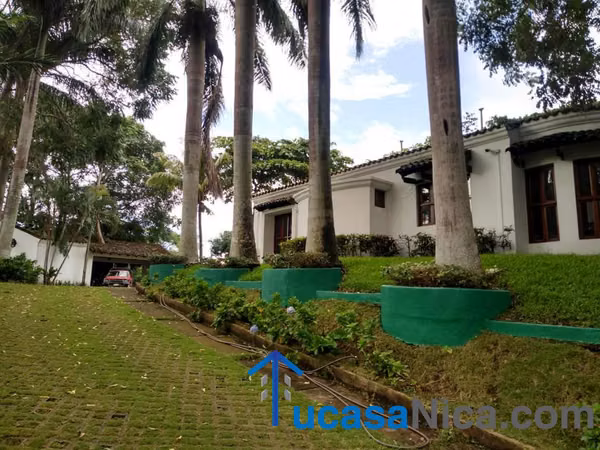 altos de villa fontana sur