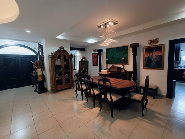 Santo Domingo casa con piscina