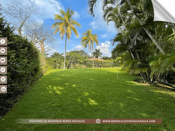 Descubre esta exclusiva residencia ubicada en el km 12.5 de Carretera Sur 0511