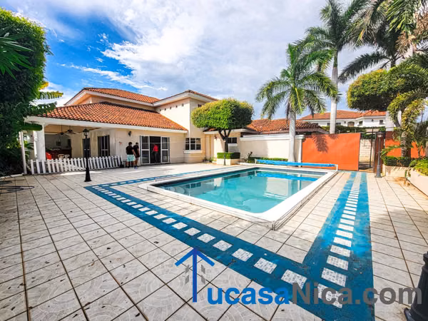 Las cumbres Managua espectacular vivienda