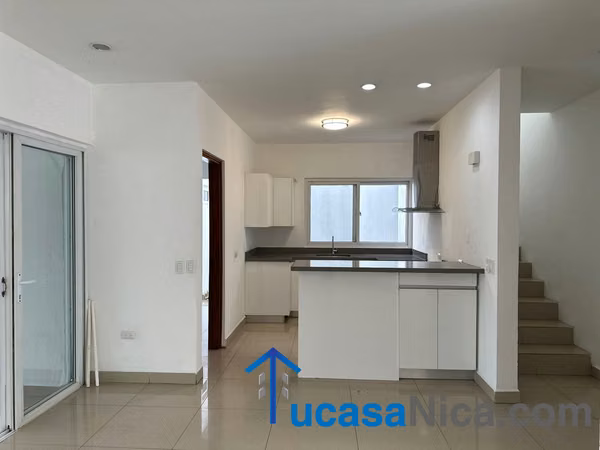 Moderna casa en las colinas privada vivienda