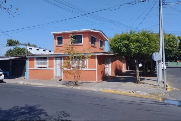 SELLS PROPERTY IN MASTER GABRIEL