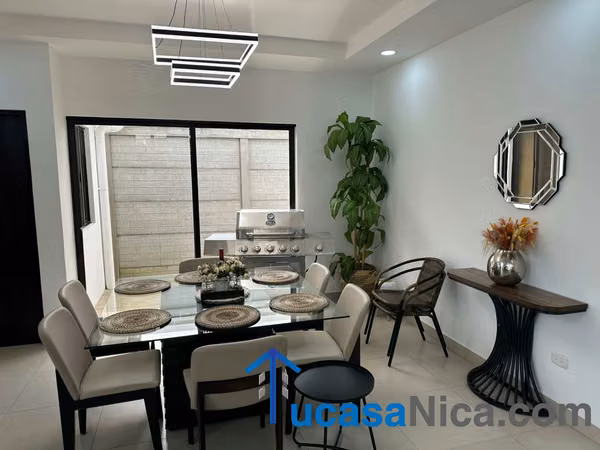 Renta Moderna Casa Con o sin Muebles