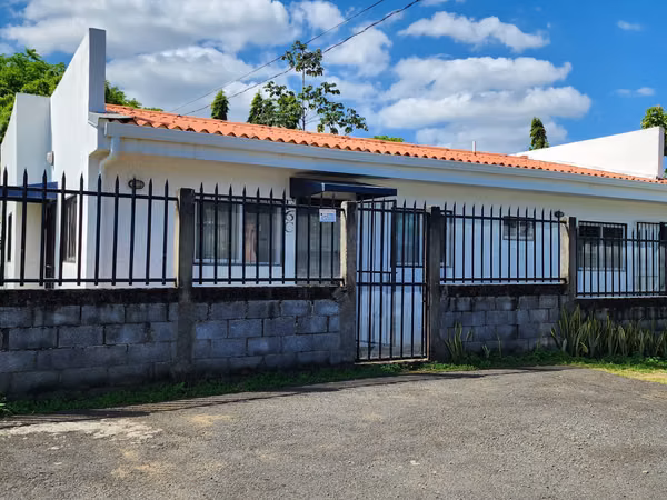 FP>¡OPORTUNIDAD ÚNICA EN COLINAS DE SANTA CRUZ! $120,000