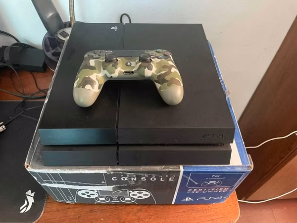 Vendo Play Station 4