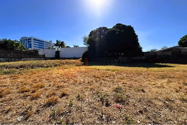 AM - Se Vende Terreno en Planes de Altamira