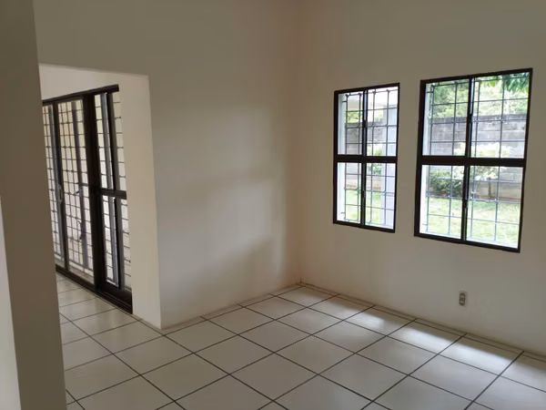 CARRETERA MASAYA KM 12. SE VENDE CASA RESIDENCIAL PRIVADO.
