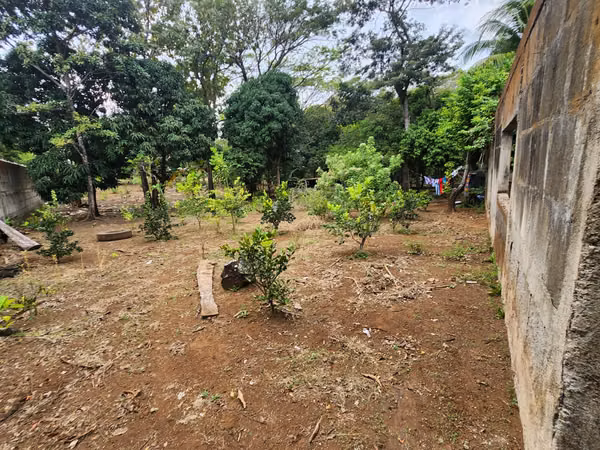 Venta de terreno en entrada de Volcán Mombacho  2 mzs dmm