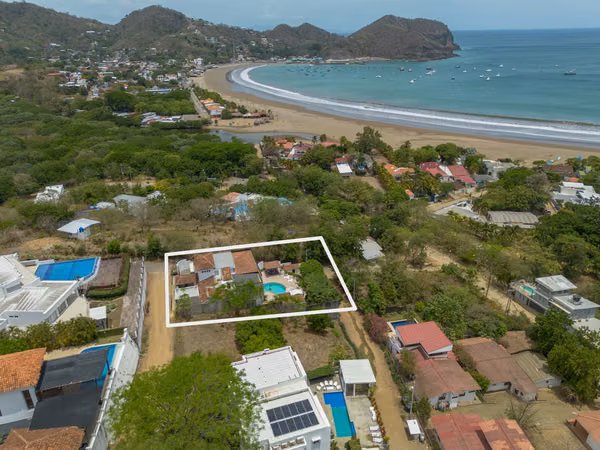 Casa Pitahaya: An Elegant Oceanview Villa