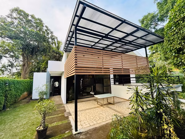 con muebles de Santo Domingo – Casa en Condominio Privado 