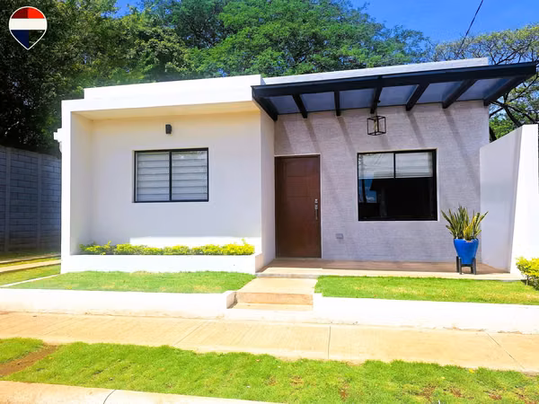 Casas Modernas en Residencial La Paz
