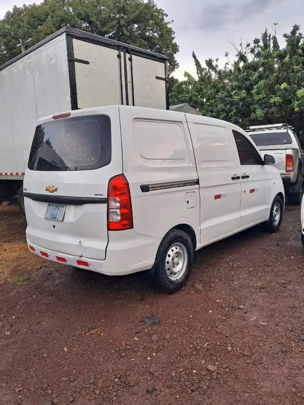 CHEVROLET PANEL N400, AÑO 2021. MECANICO