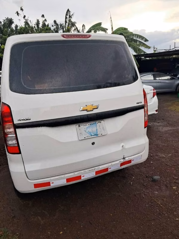 CHEVROLET PANEL N400, AÑO 2021. MECANICO