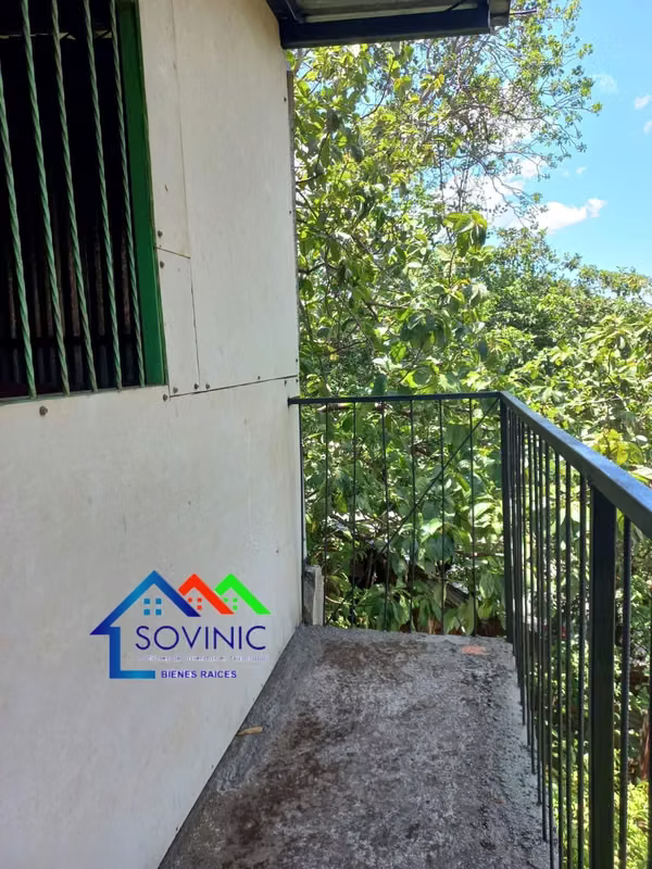 CASA EN VENTA EN LOMA LINDA