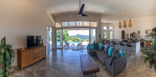 Casa Cielo A Private Hilltop Home with Ocean &amp; Valley Views