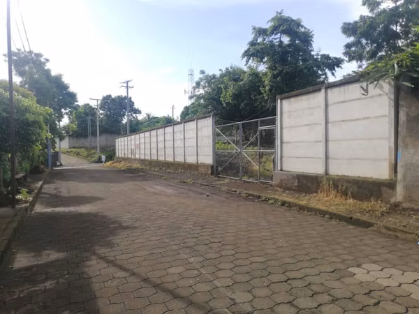 Se vende lindo Lote esquinero en Ticuantepe