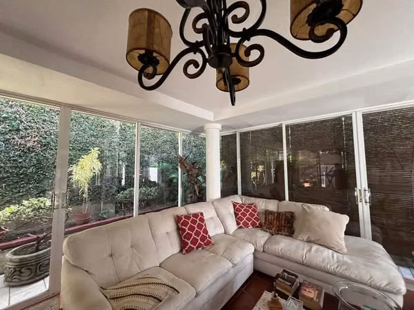 Venta de Casa de Dos Pisos – Santo Domingo, Managua FP