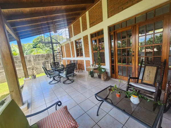 CASA EN VENTA CARRETERA SUR