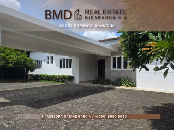 Hermosa casa en venta en Santo Domingo, ubicada en condominio privado NG