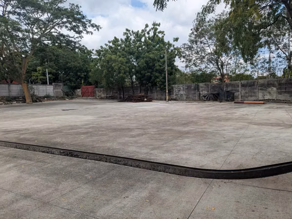 EN VENTA TERRENO COMERCIAL POR ENEL CENTRAL