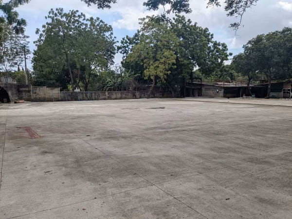 EN VENTA TERRENO COMERCIAL POR ENEL CENTRAL
