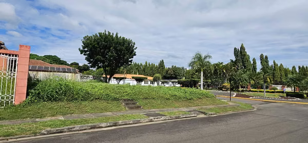 Venta de lote en Residencial km 16 Carretera a Masaya