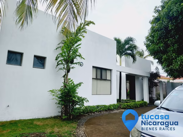 Casa en Renta en santo domingo condominio privado