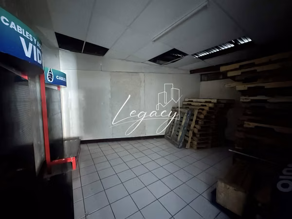 LEG- GANGA!! Venta local comercial en Altamira de 307mts2