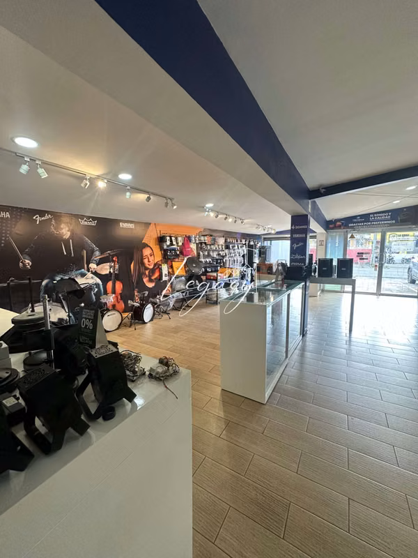 LEG- GANGA!! Venta local comercial en Altamira de 307mts2