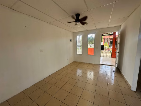 Venta de casa en residencial valle verde.