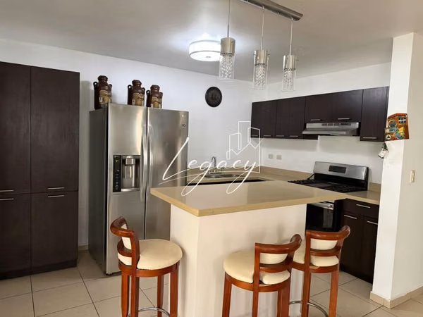 LEG-En Renta – Casa Amueblada en El Cortijo de la Sierra