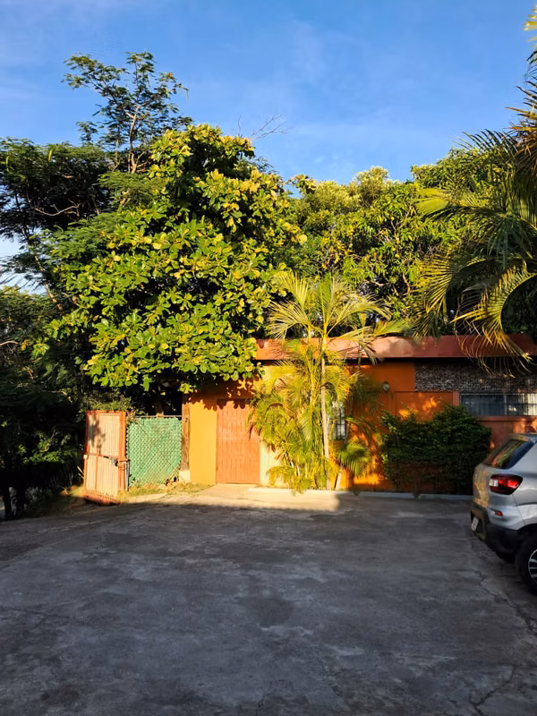 Apartamento en Villa Fontana. A dos cuadras de la Divina Misericordia