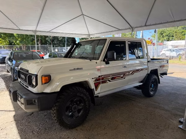 Toyota Land Cruiser año 2025