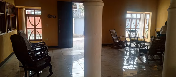 Exclusiva !! Casa amplia en el Centro de Cuapa, Chontales
