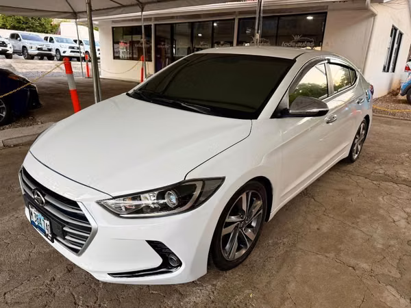 Hyundai Avante año 2017