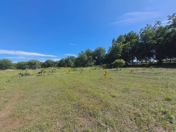 Se vende 5 manzanas para desarrollo contiguo a Villa Esperanza Ctra Norte